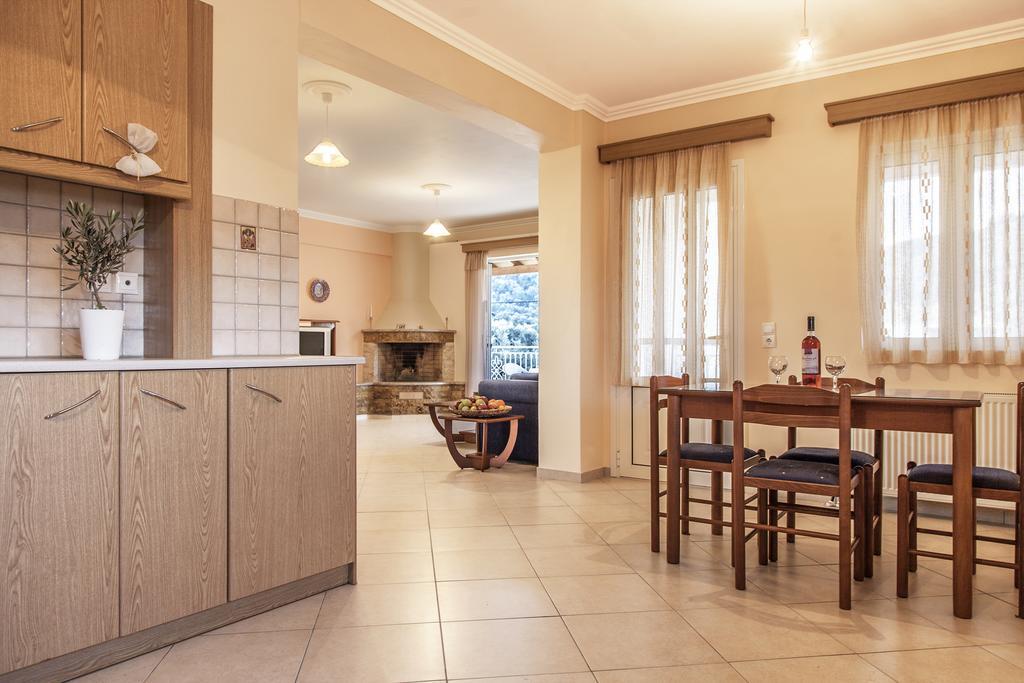 Apolpaina L Apartments Экстерьер фото