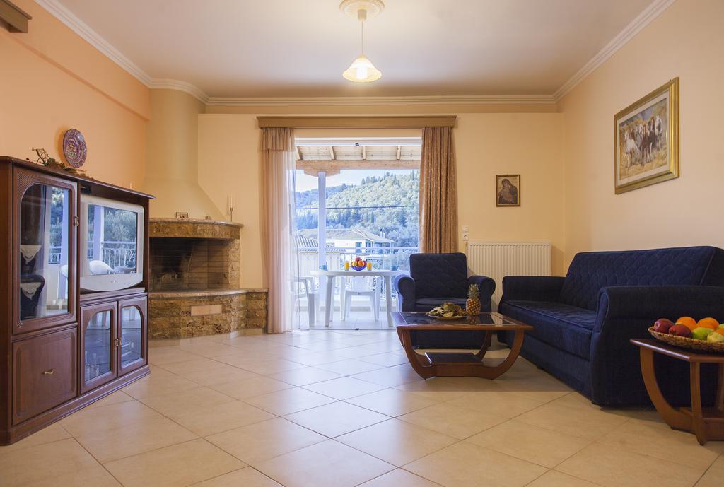 Apolpaina L Apartments Экстерьер фото